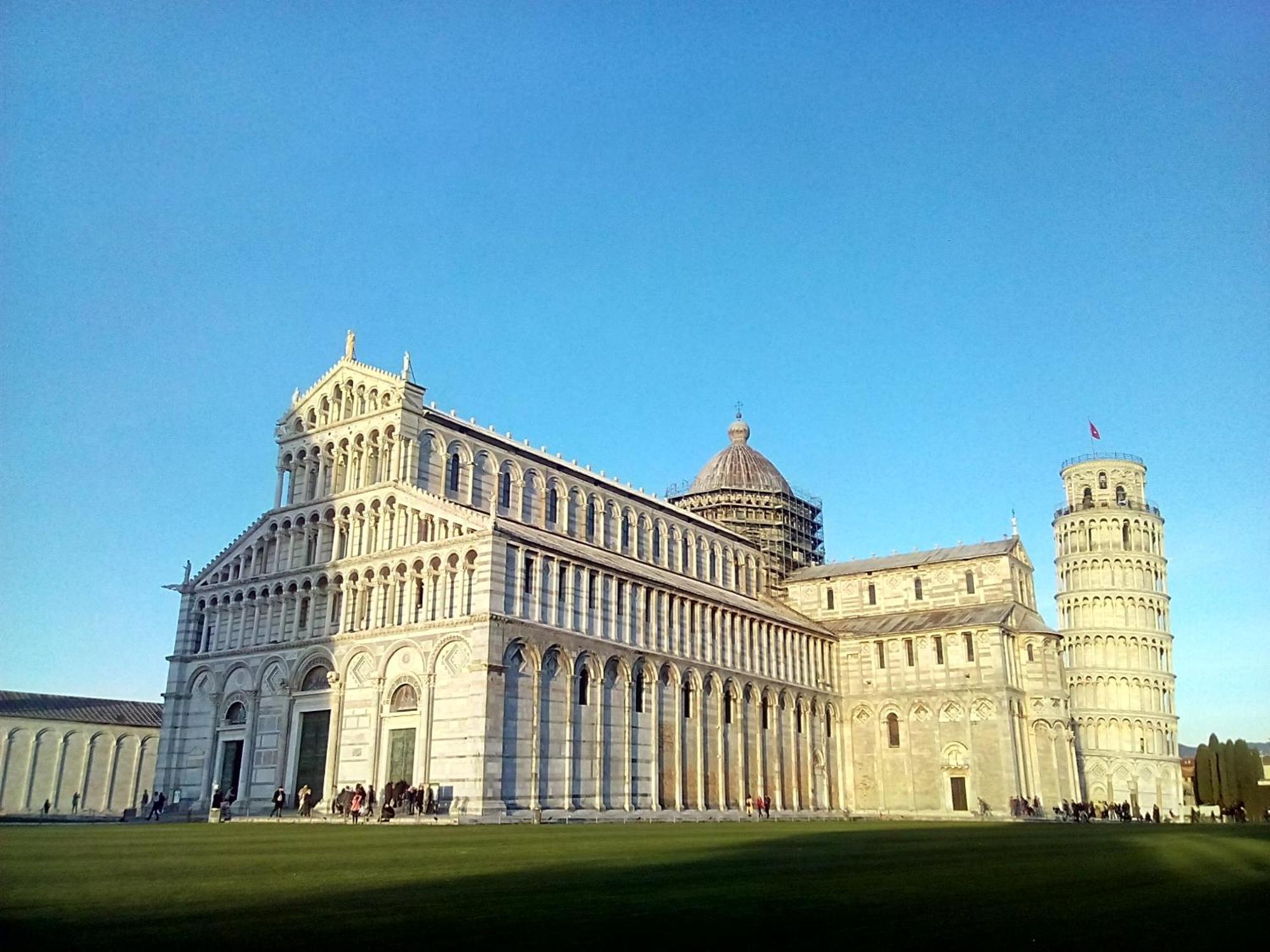 Geoglobe Apartment Pisa Bagian luar foto